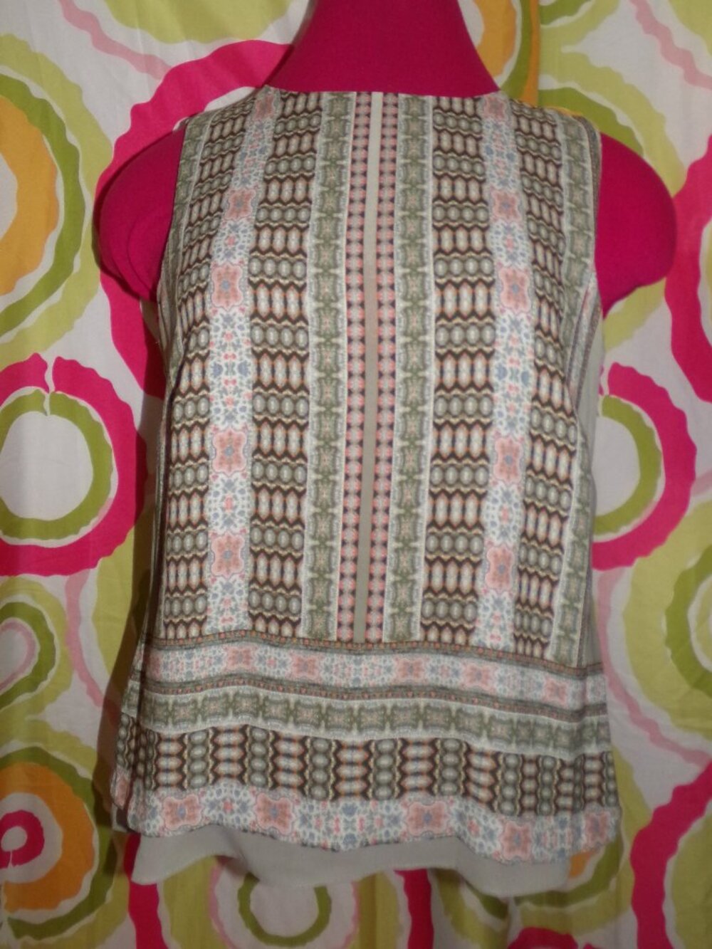 Rose + Olive Layered Sleeveless Top Sz S